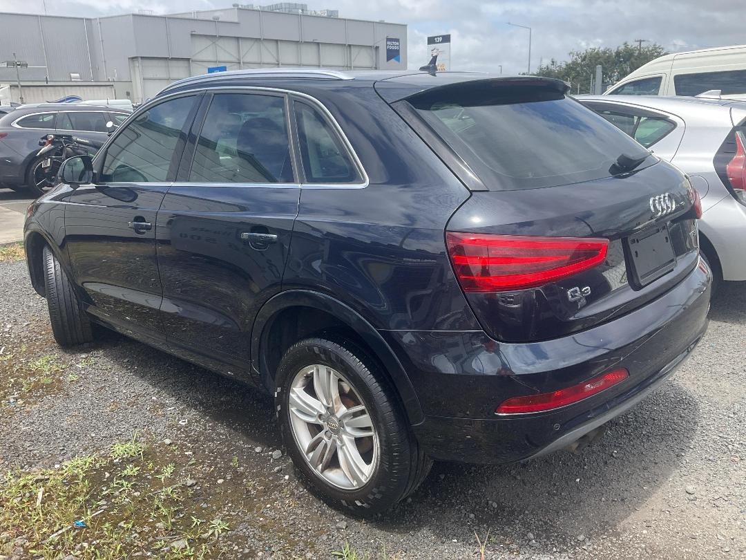 Photo '25' of Audi Q3 Photo '25' of Audi Q3