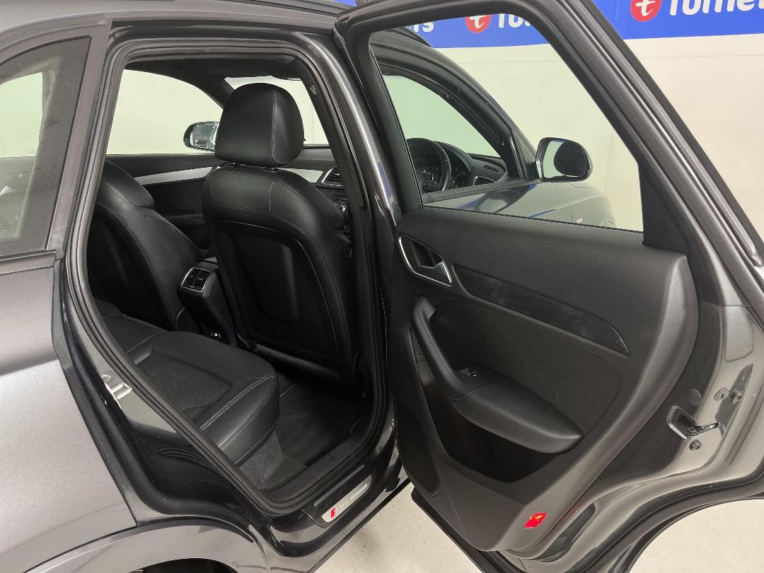 Photo '19' of Audi Q3 Photo '19' of Audi Q3