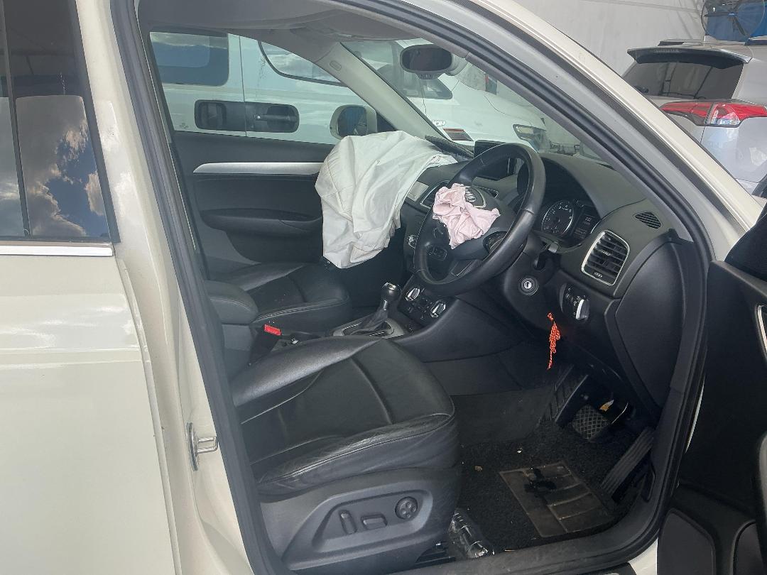 Photo '14' of Audi Q3