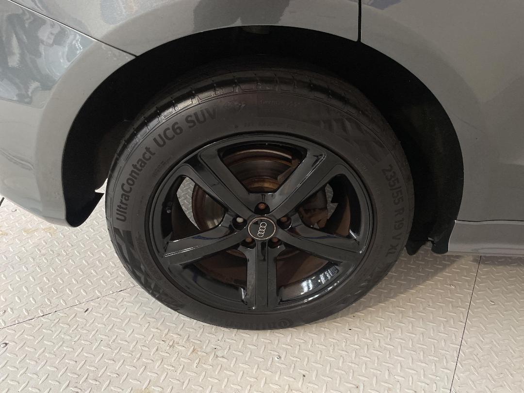 Photo '12' of Audi Q5