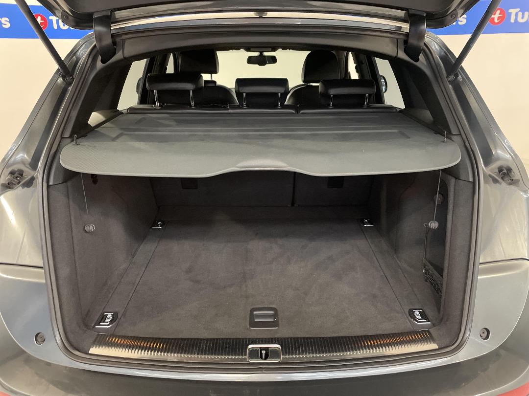 Photo '14' of Audi Q5