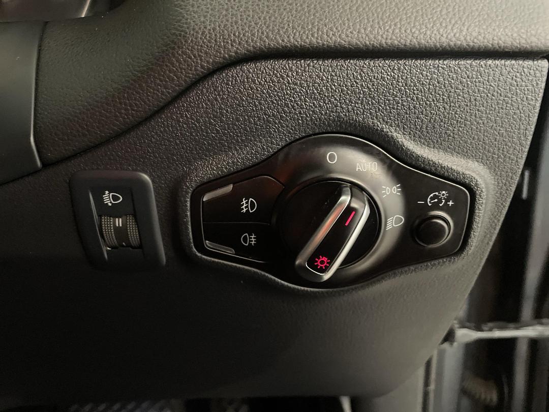 Photo '25' of Audi Q5