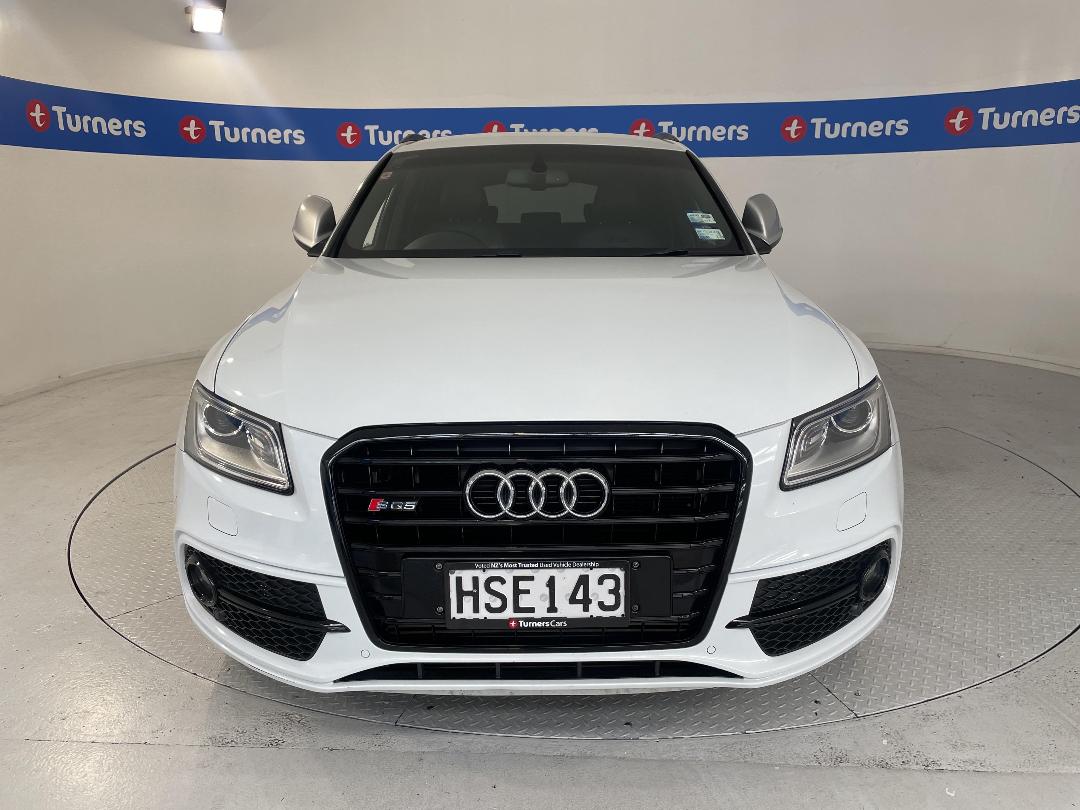 Photo '2' of Audi Q5