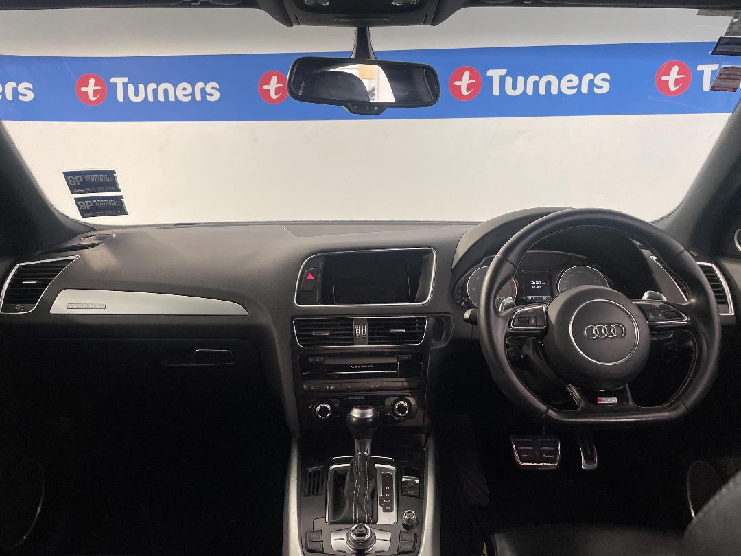 Photo '17' of Audi Q5