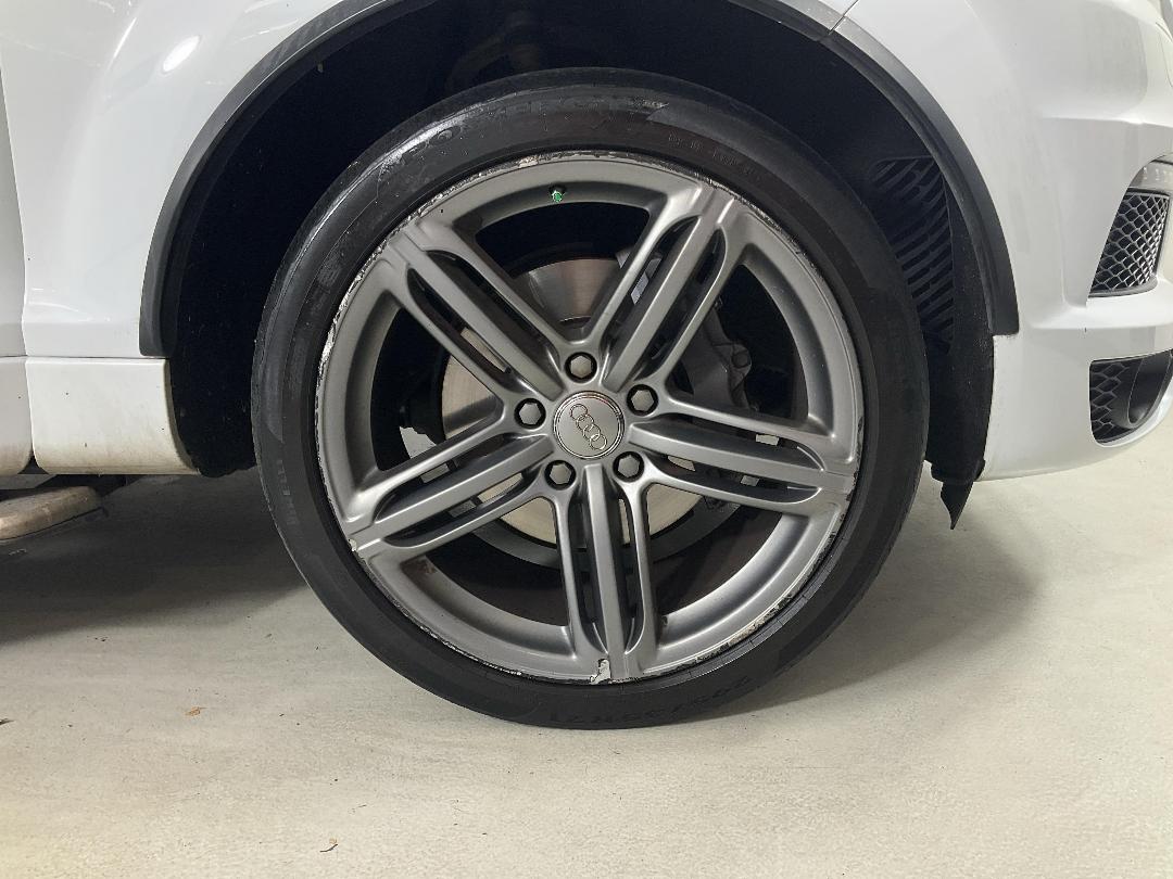 Photo '9' of Audi Q7 Photo '9' of Audi Q7