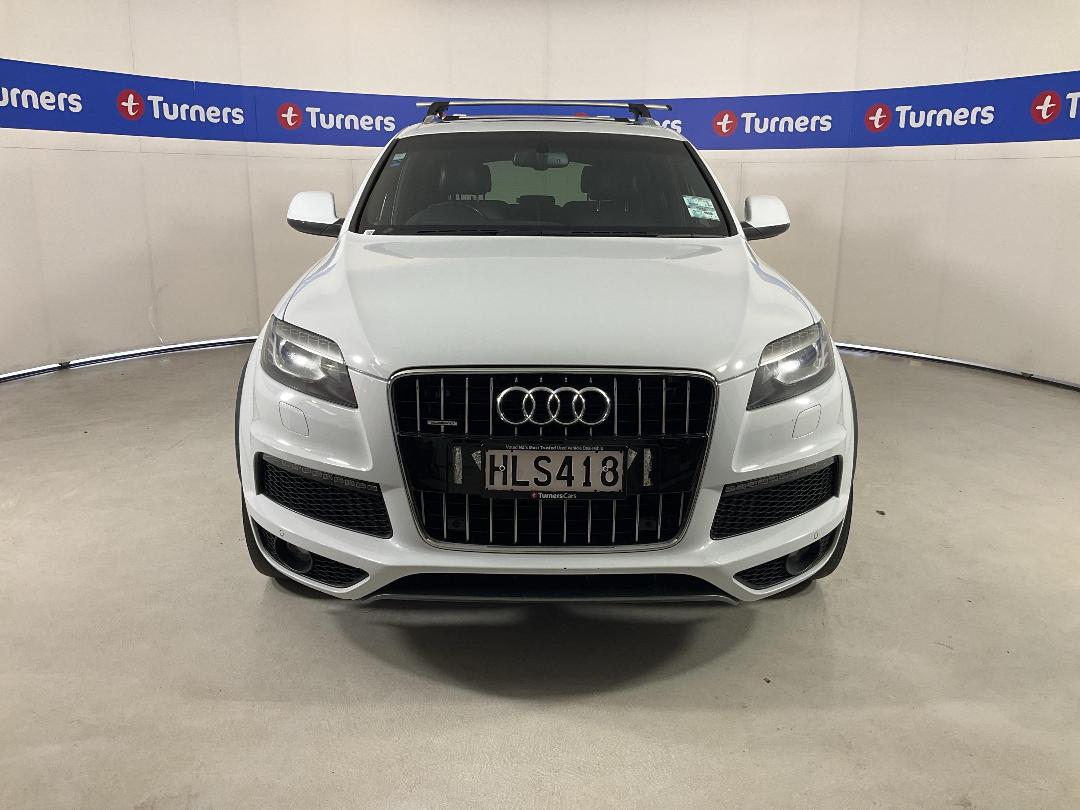 Photo '2' of Audi Q7 Photo '2' of Audi Q7