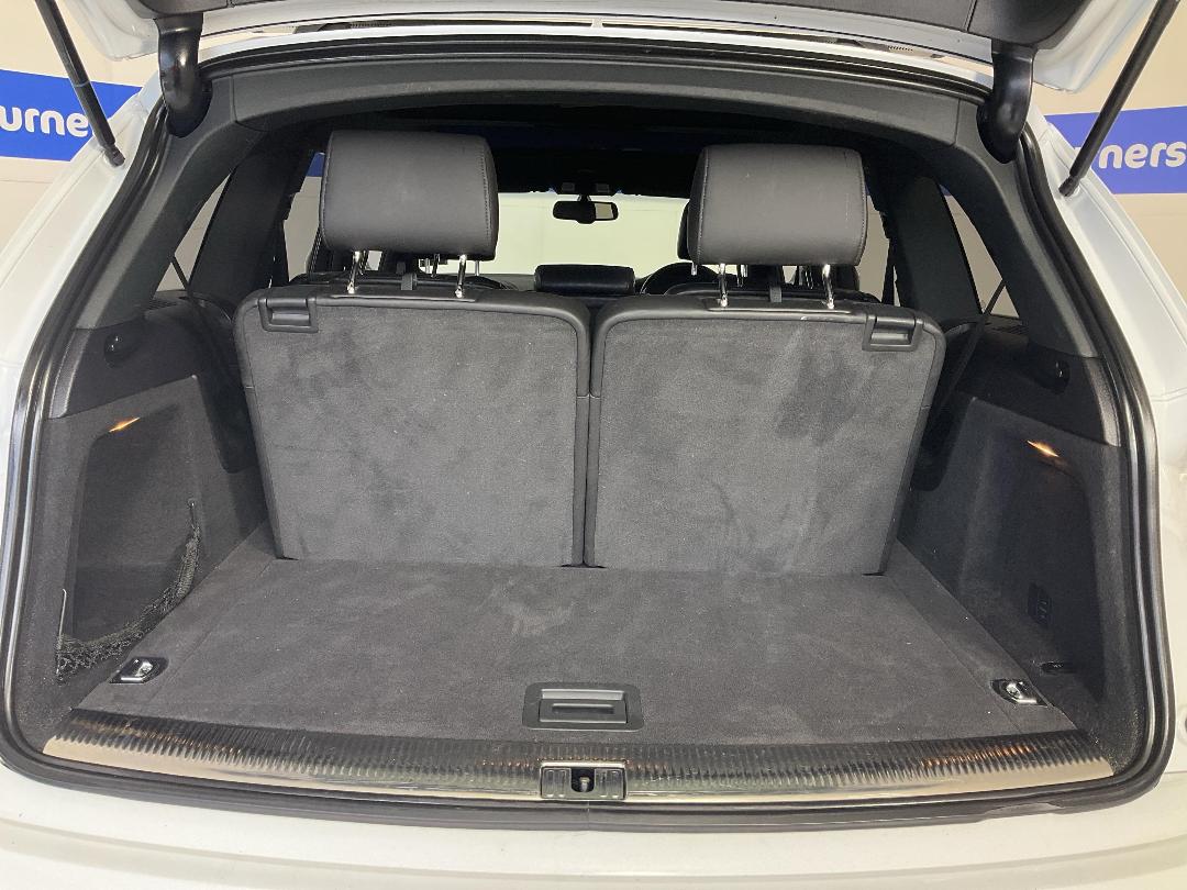 Photo '14' of Audi Q7 Photo '14' of Audi Q7