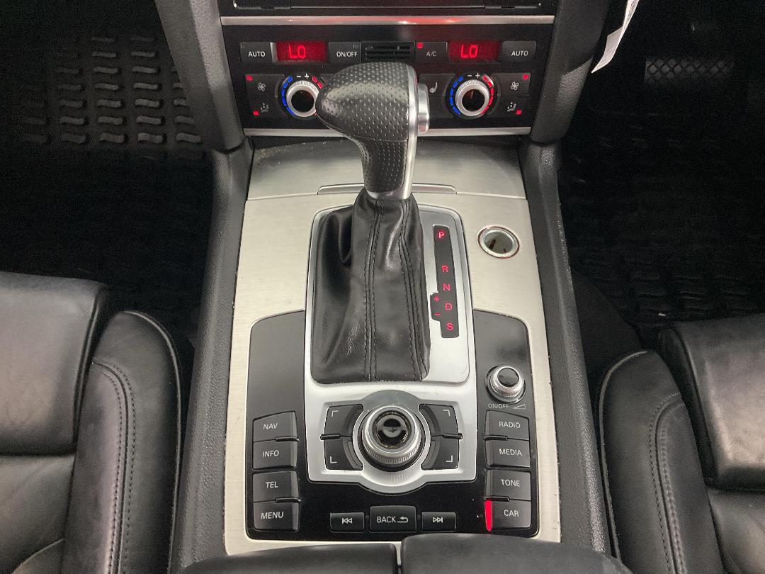 Photo '18' of Audi Q7 Photo '18' of Audi Q7