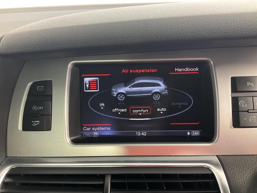 Photo '27' of Audi Q7 Photo '27' of Audi Q7