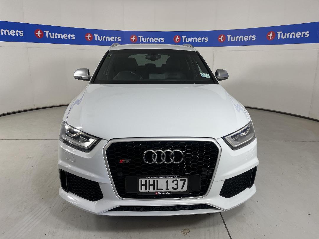 Photo '2' of Audi RS Q3