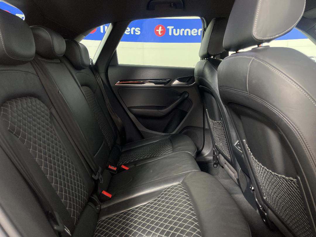 Photo '20' of Audi RS Q3