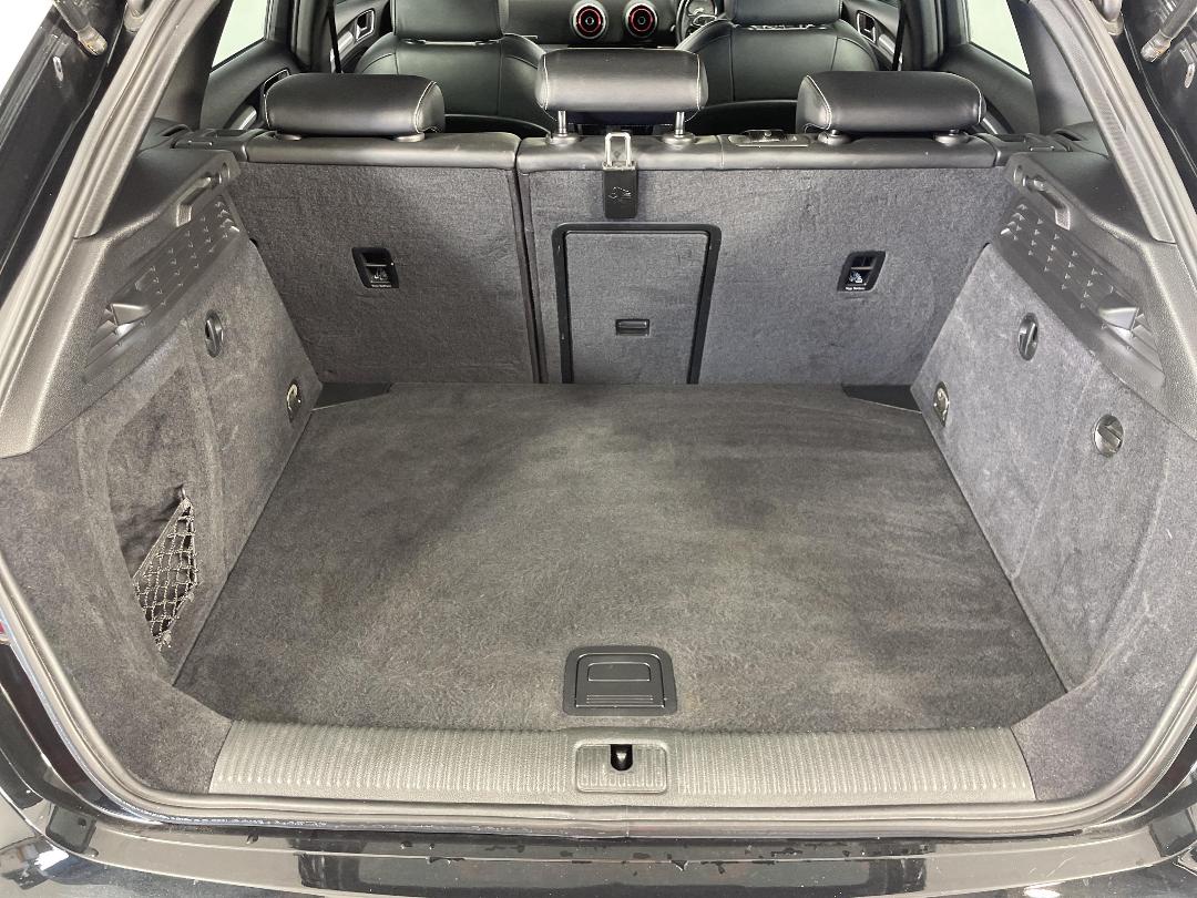 Photo '14' of Audi S3 Photo '14' of Audi S3