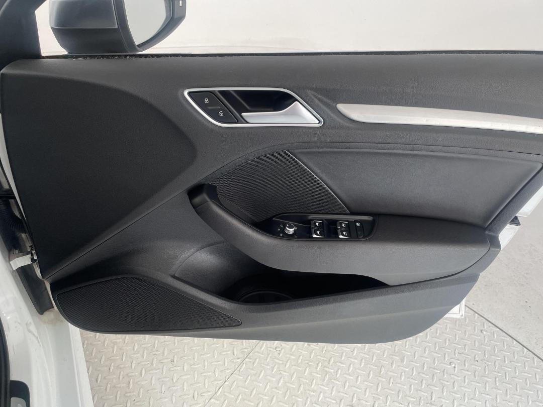 Photo '15' of Audi S3