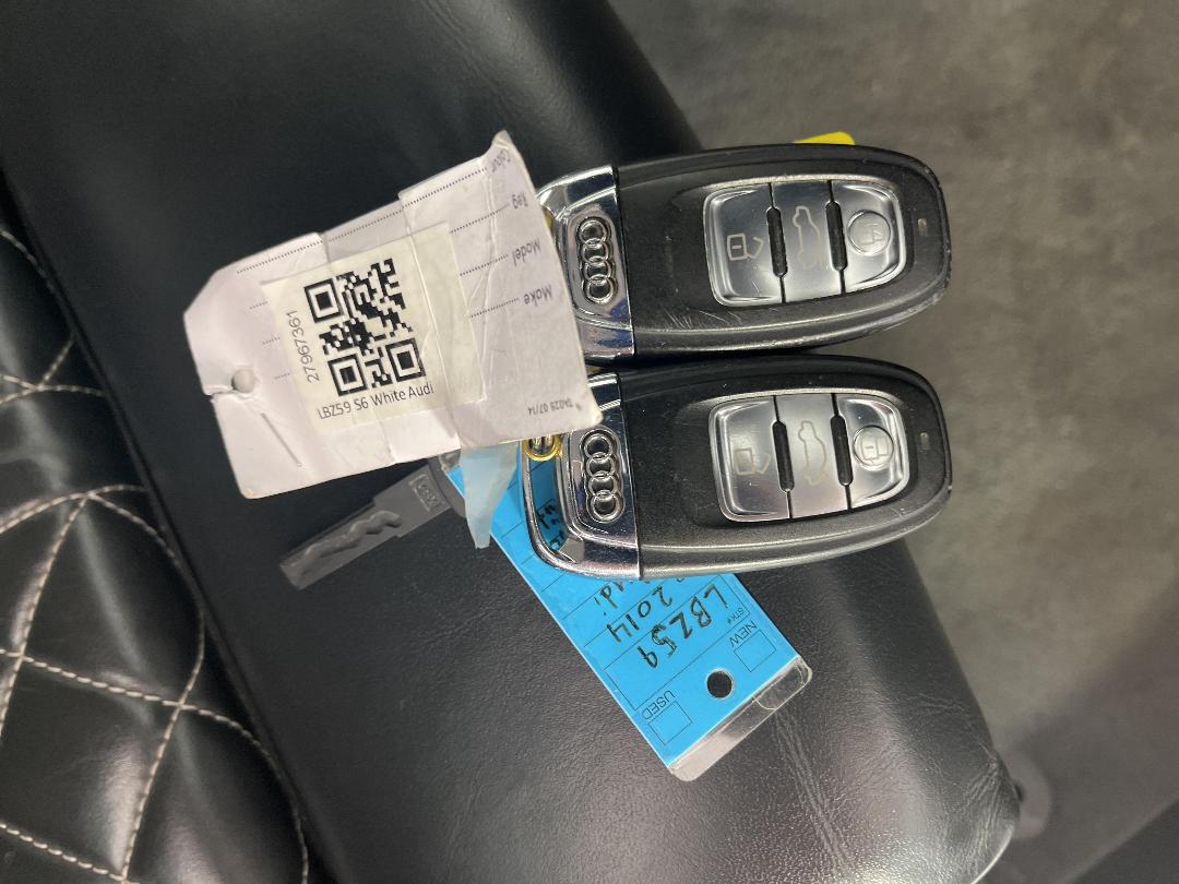 Photo '22' of Audi S6 Photo '22' of Audi S6