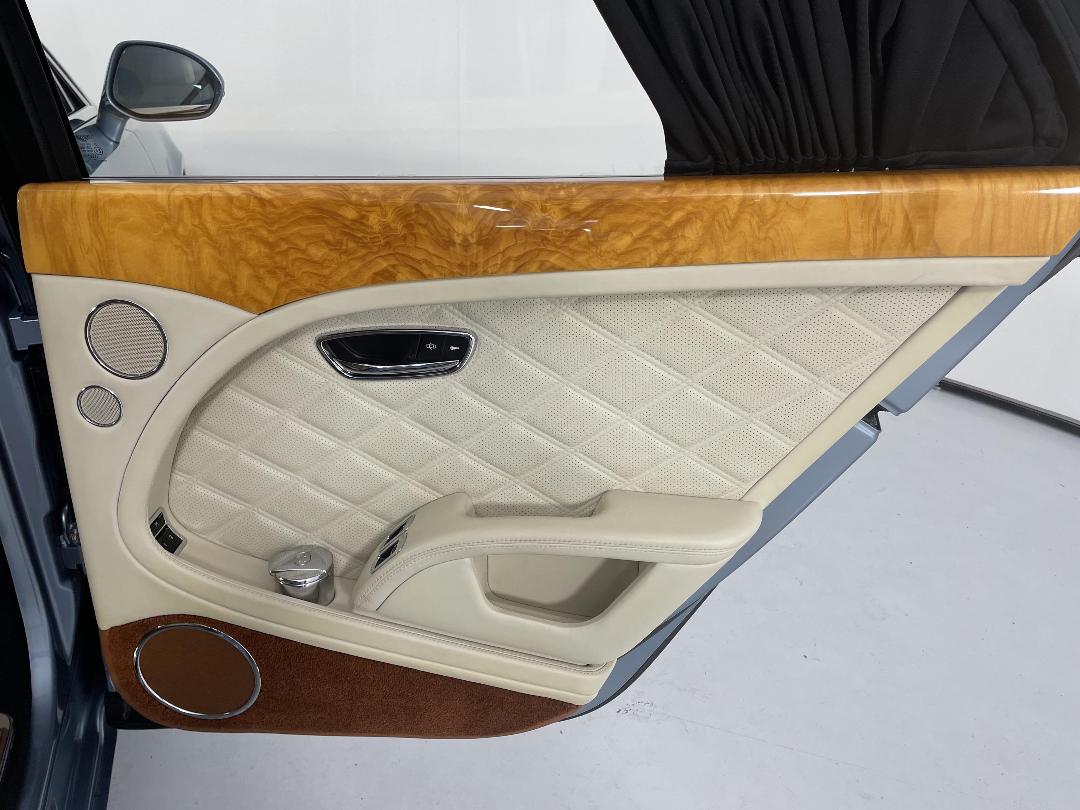 Photo '19' of Bentley Mulsanne