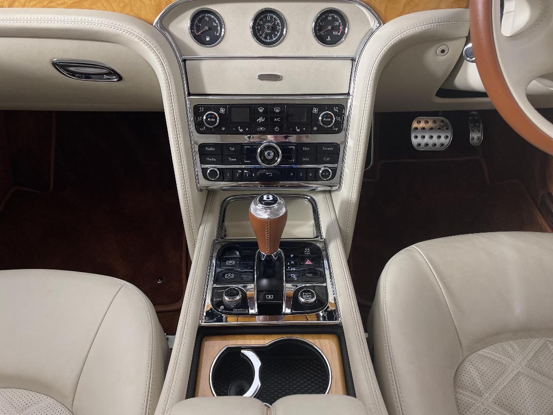 Photo '18' of Bentley Mulsanne