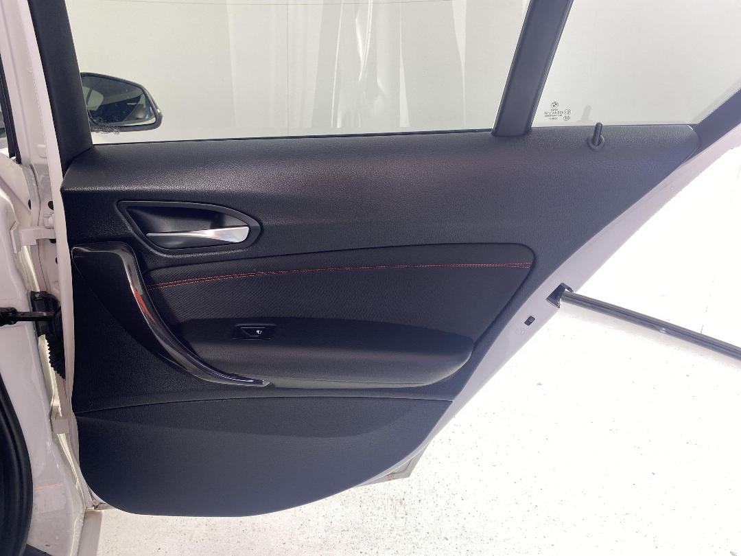 Photo '19' of BMW 116I