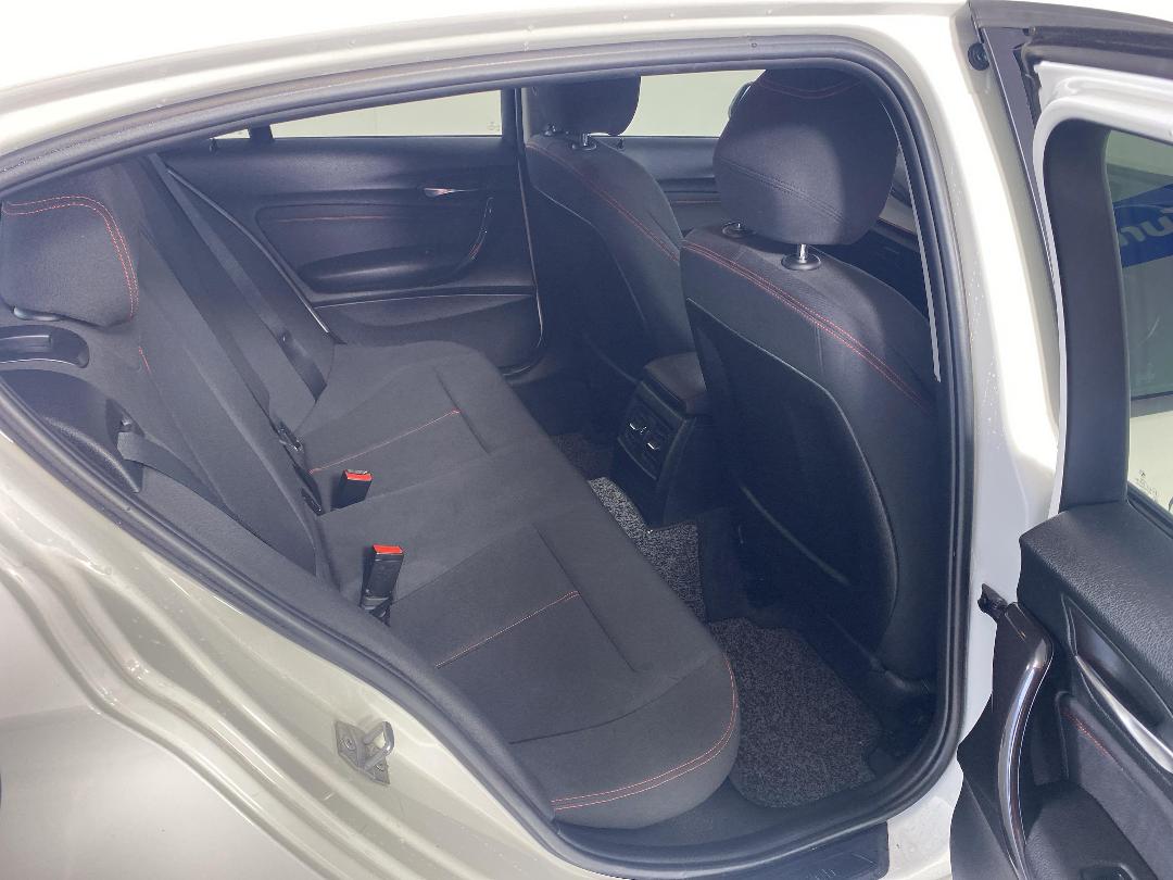 Photo '20' of BMW 116I