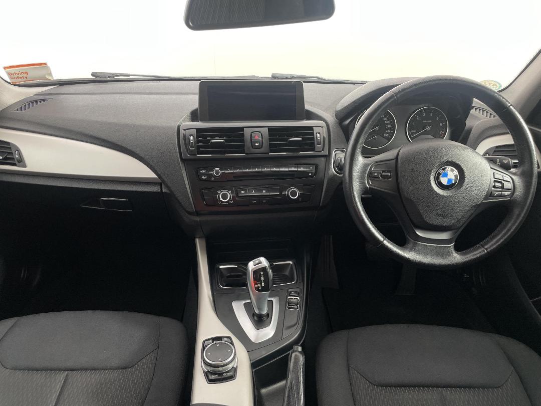 Photo '17' of BMW 116I