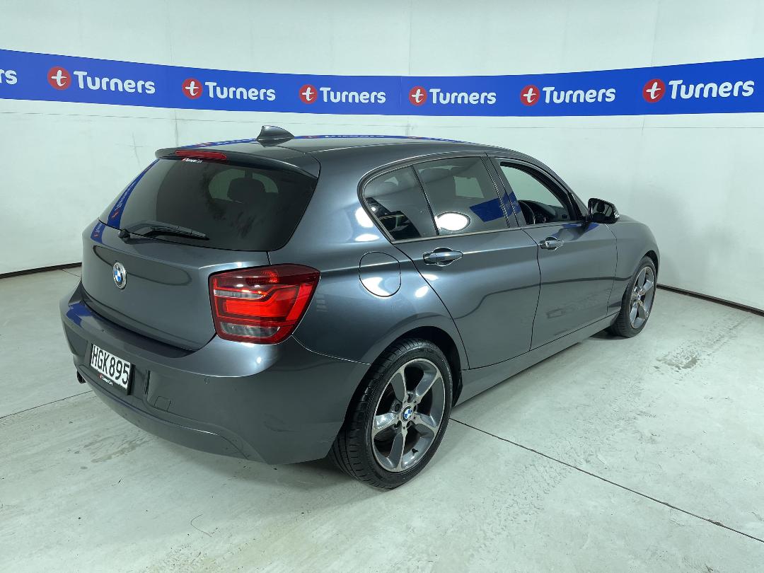 Photo '7' of BMW 116I Photo '7' of BMW 116I