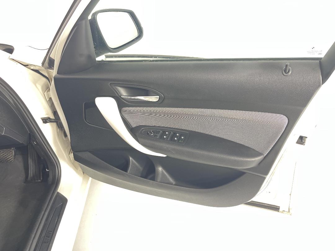 Photo '15' of BMW 116I