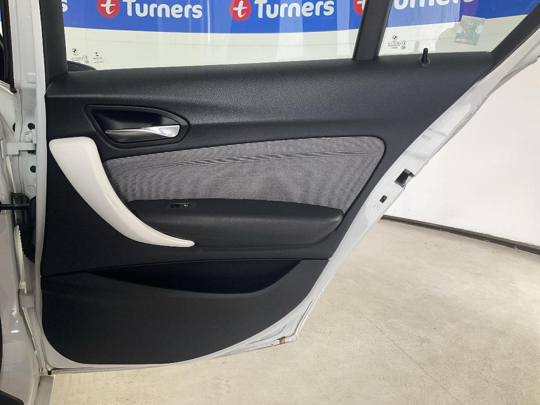 Photo '19' of BMW 116I