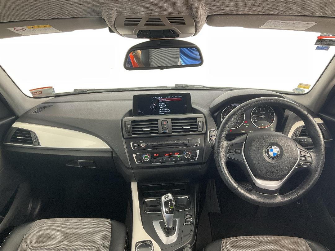 Photo '17' of BMW 116I