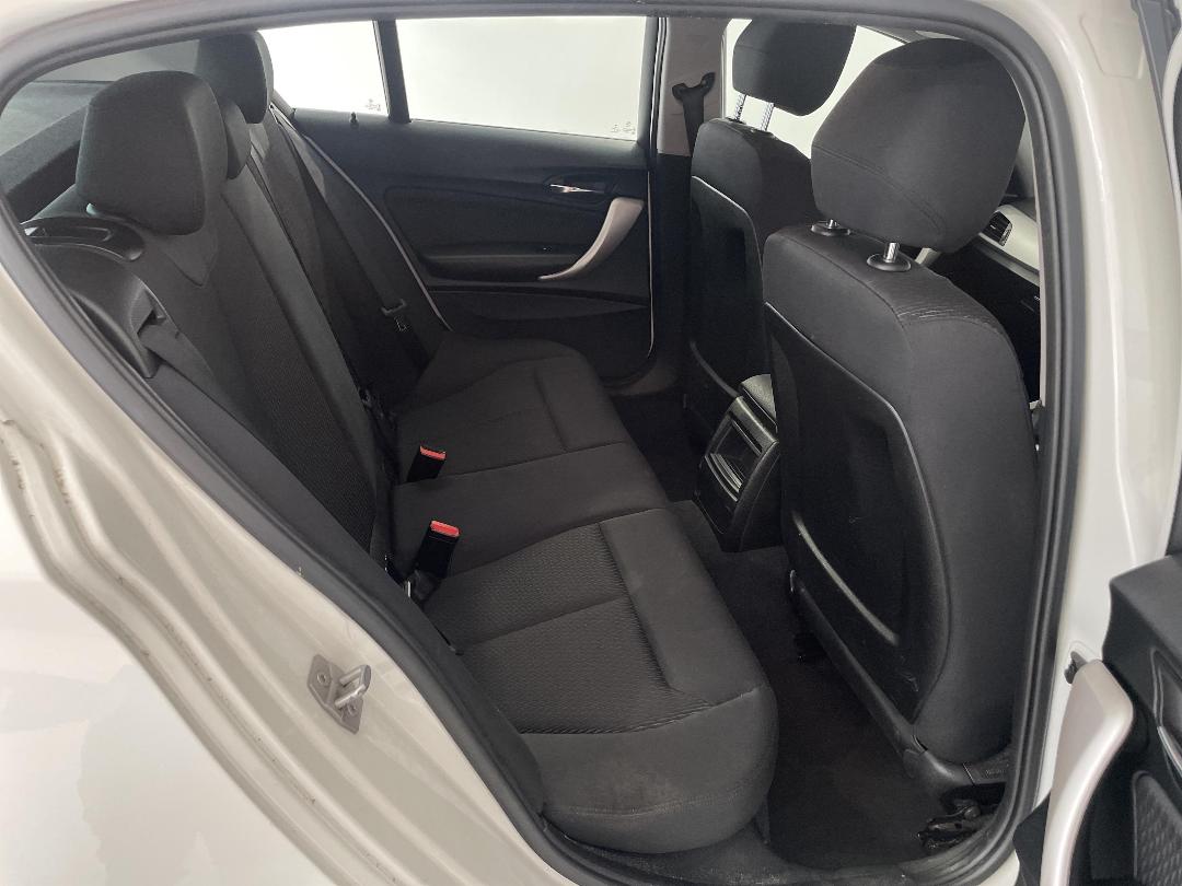 Photo '20' of BMW 116I