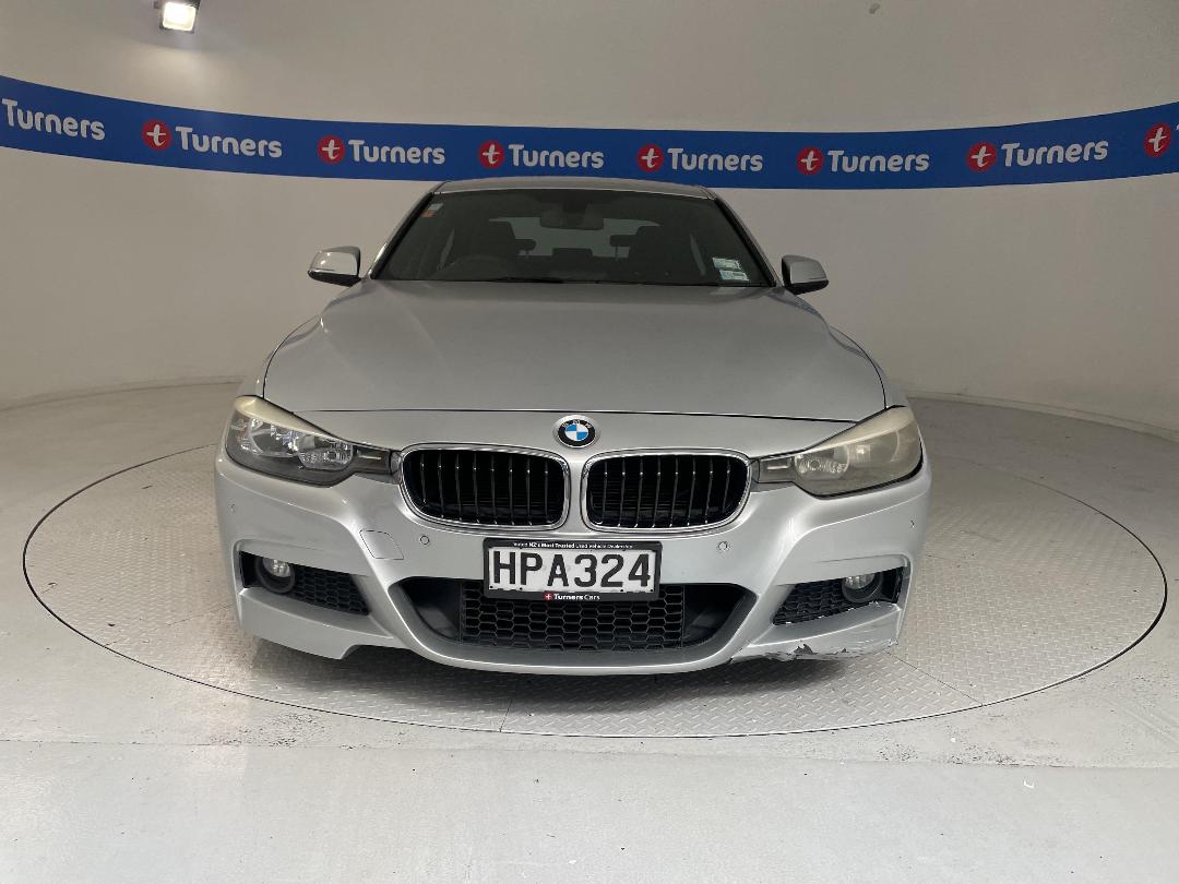 Photo '2' of BMW 3 Series Photo '2' of BMW 3 Series