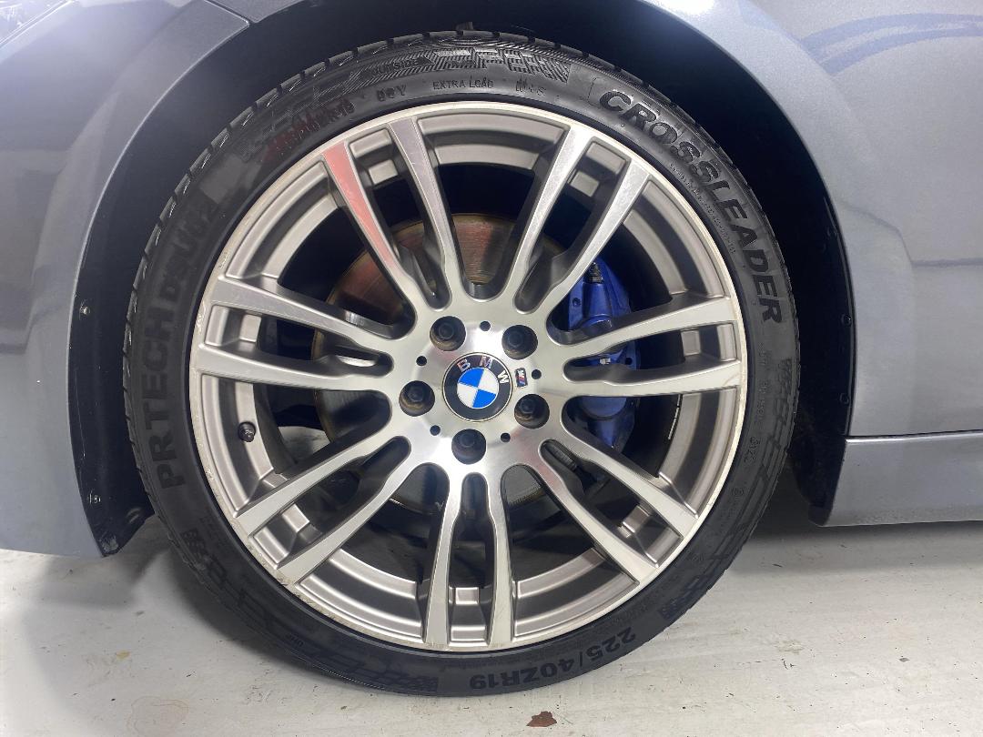 Photo '10' of BMW 3 Series