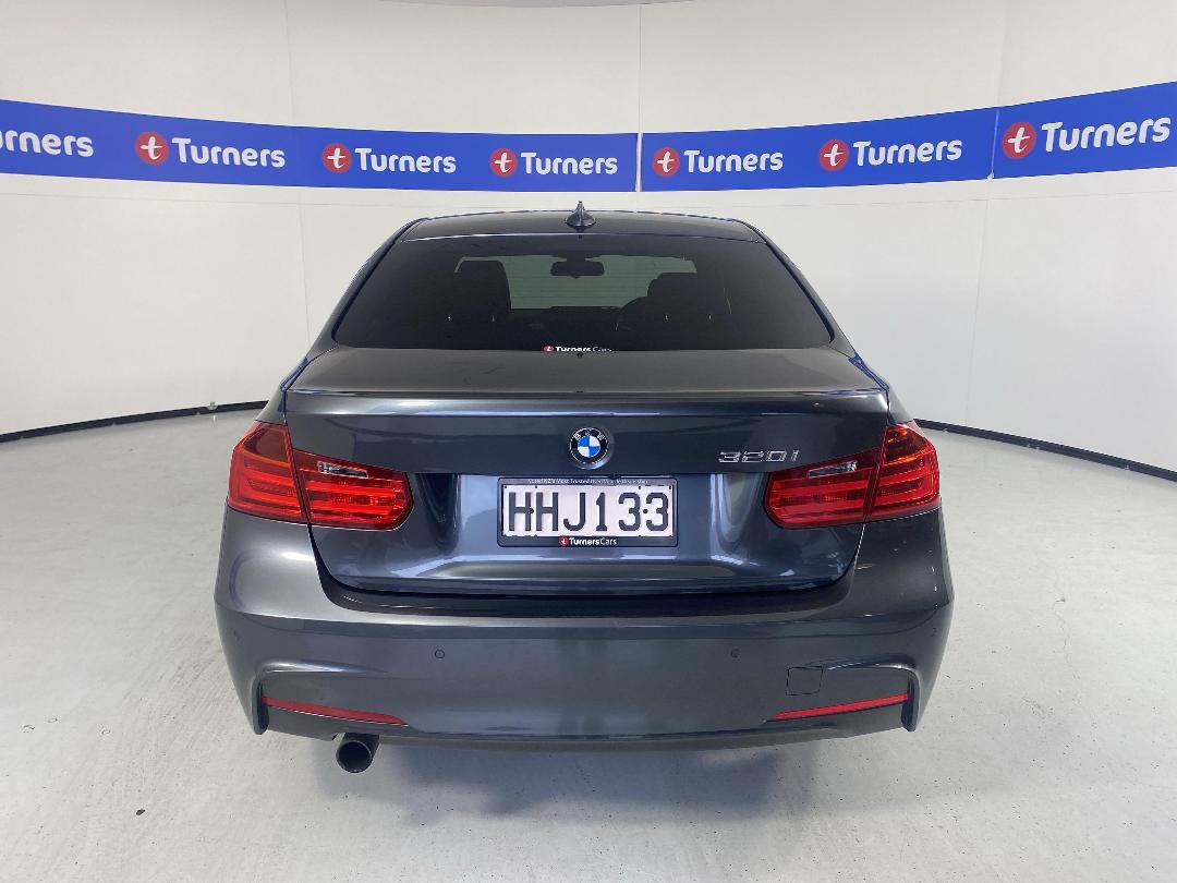 Photo '6' of BMW 3 Series