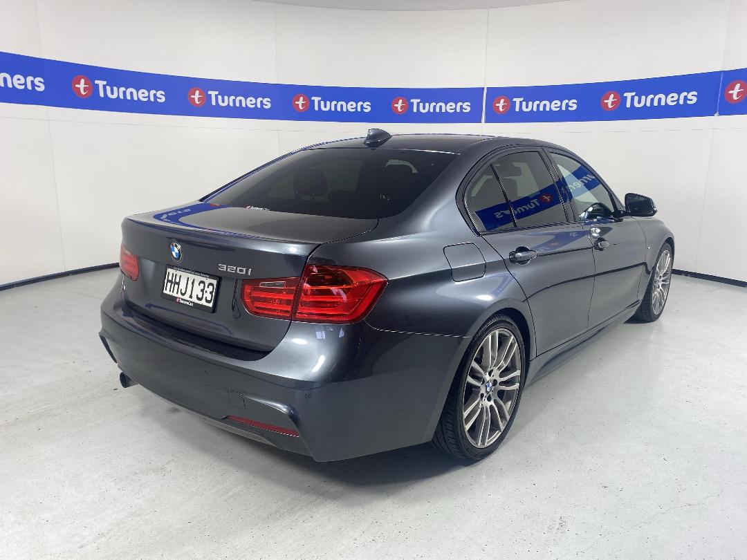 Photo '7' of BMW 3 Series