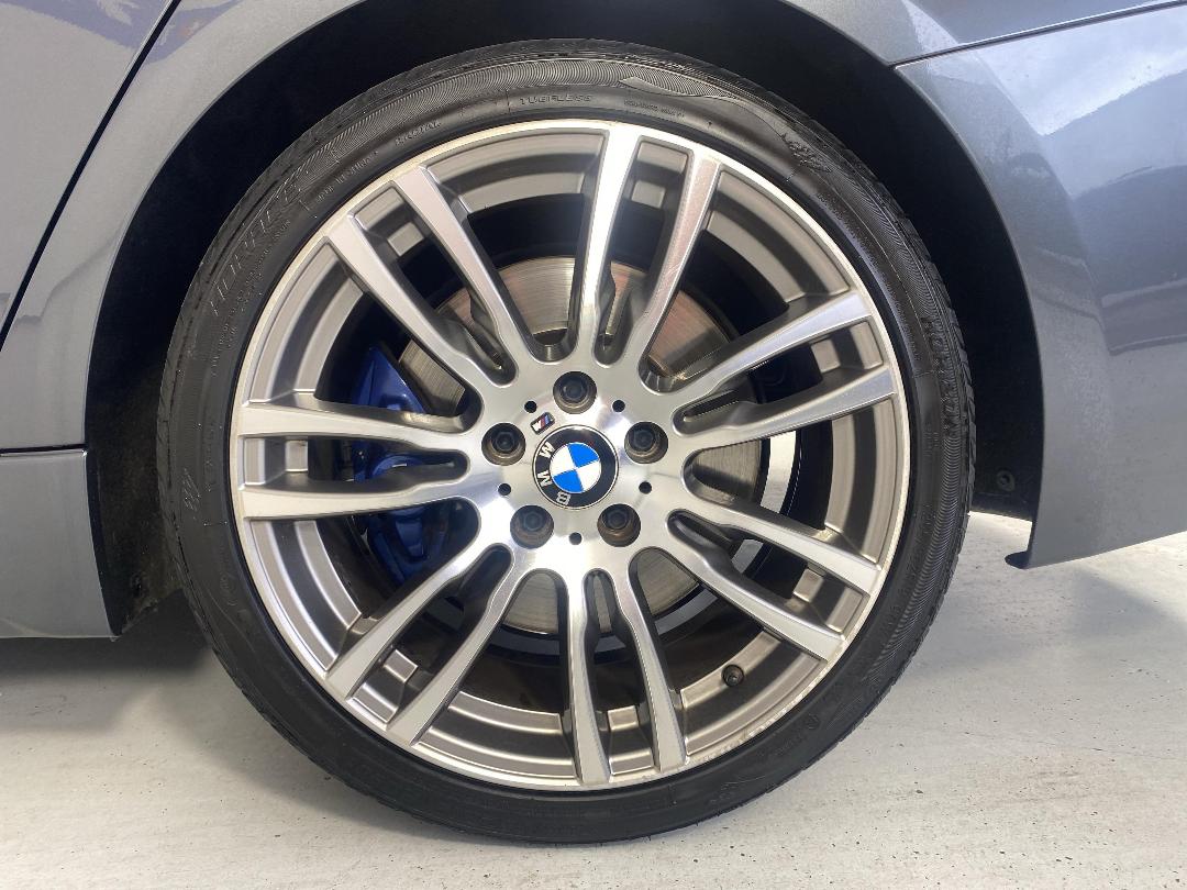 Photo '11' of BMW 3 Series