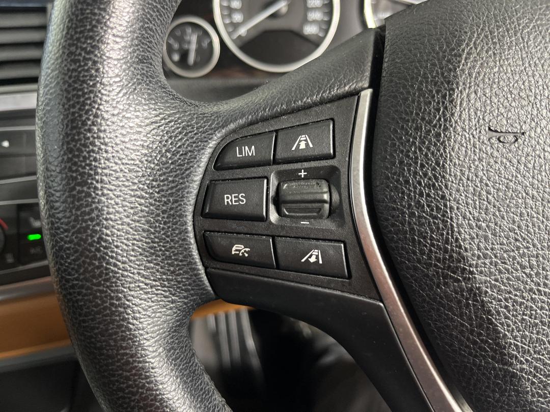 Photo '24' of BMW 3 Series