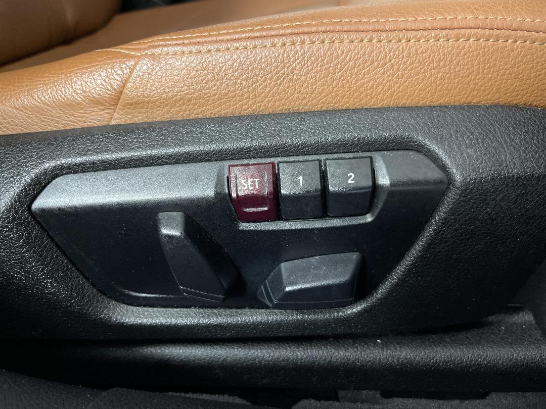 Photo '32' of BMW 3 Series