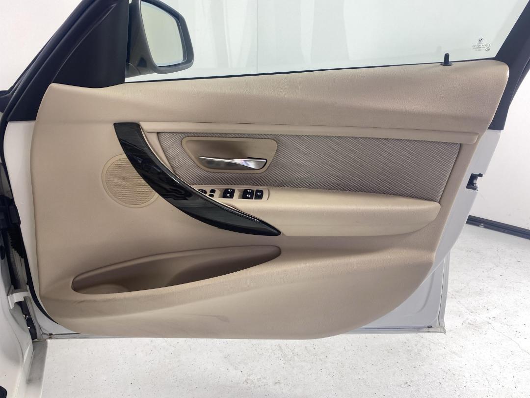 Photo '15' of BMW 320D