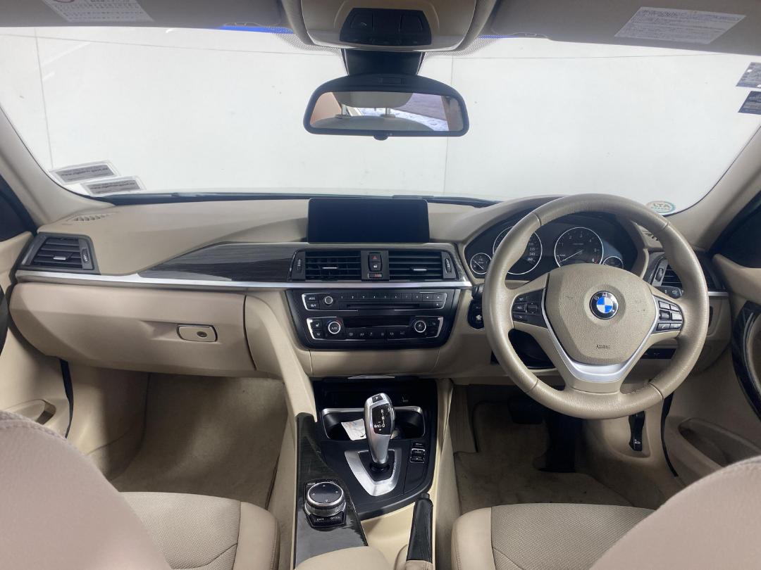 Photo '17' of BMW 320D