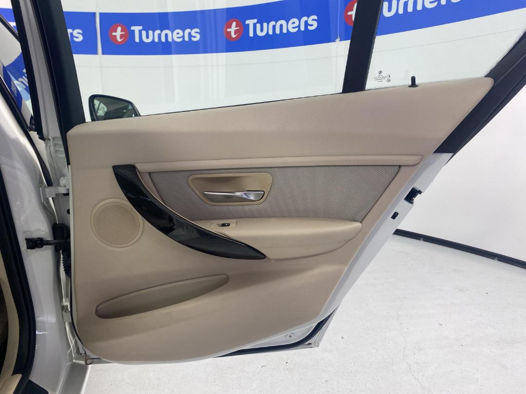 Photo '19' of BMW 320D