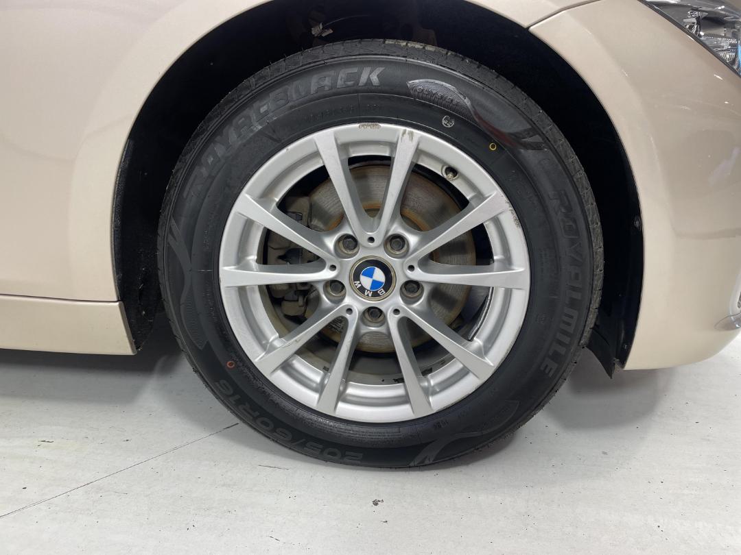 Photo '9' of BMW 320D Photo '9' of BMW 320D