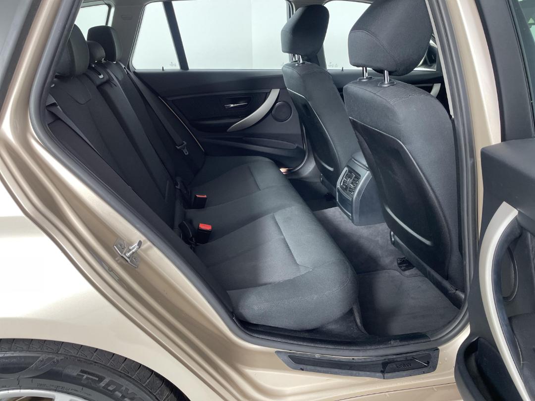 Photo '20' of BMW 320D Photo '20' of BMW 320D