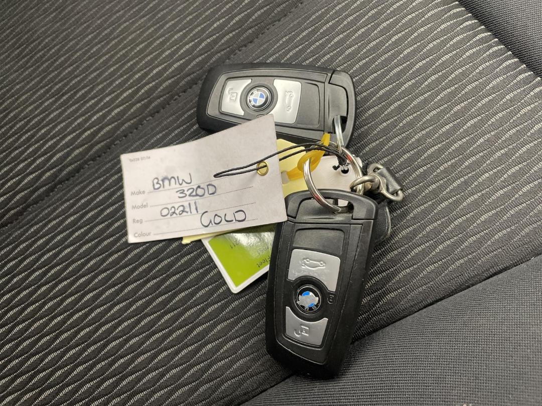 Photo '22' of BMW 320D Photo '22' of BMW 320D