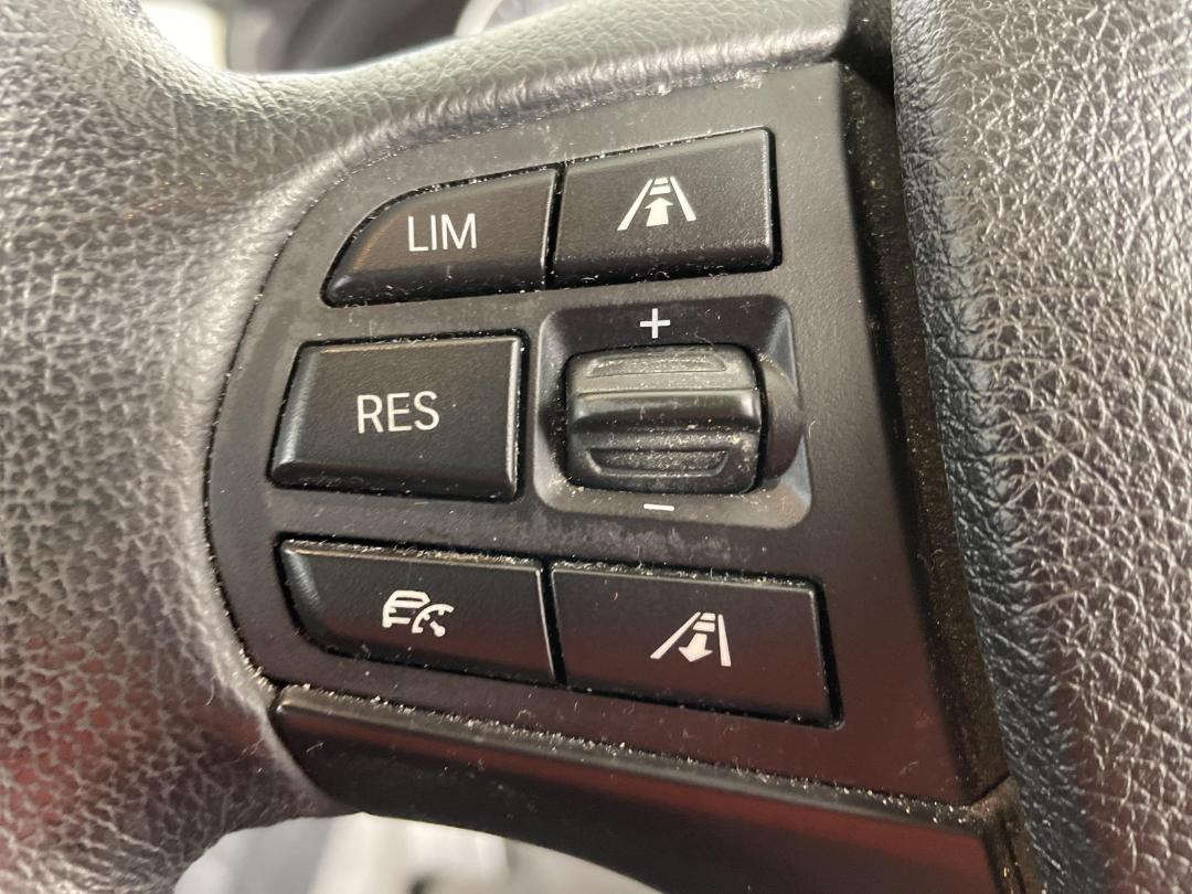 Photo '24' of BMW 320D Photo '24' of BMW 320D