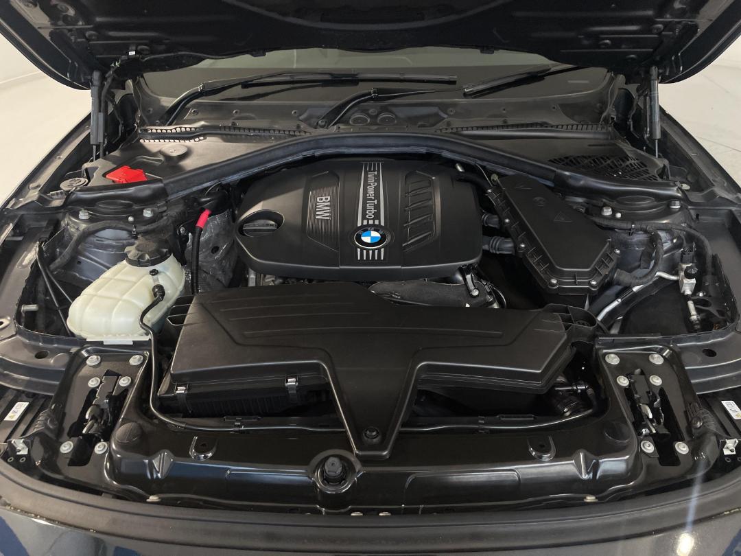 Photo '13' of BMW 320D