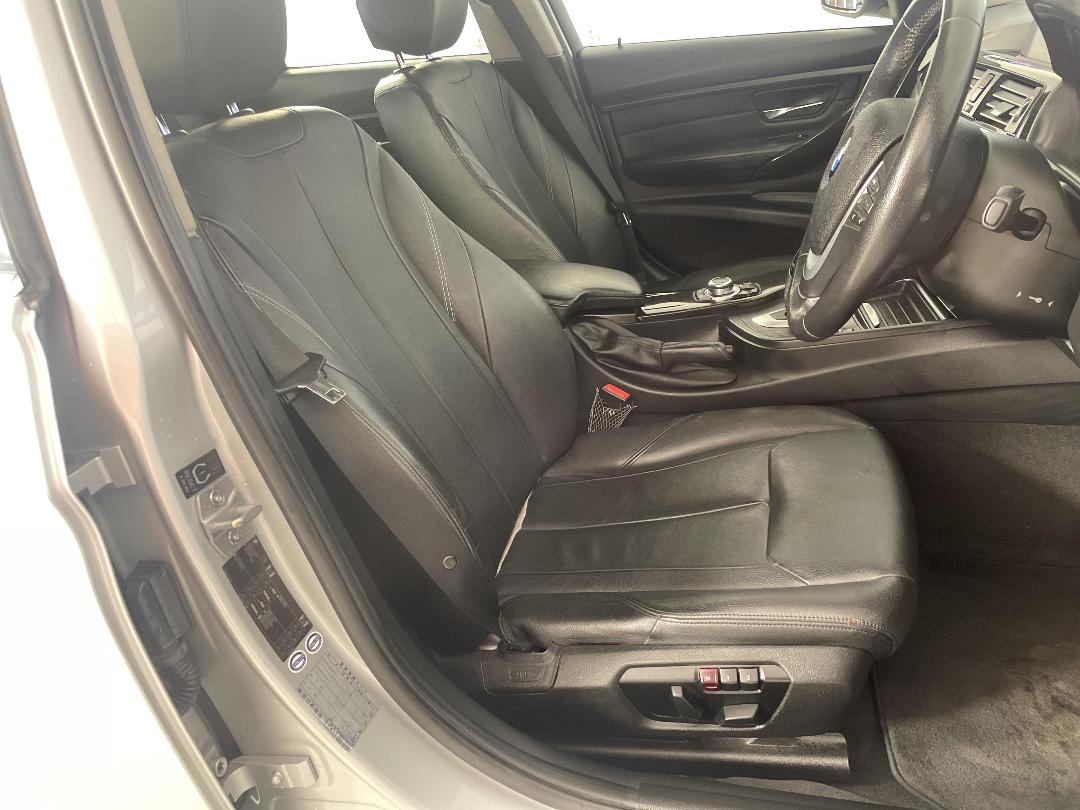 Photo '16' of BMW 320D