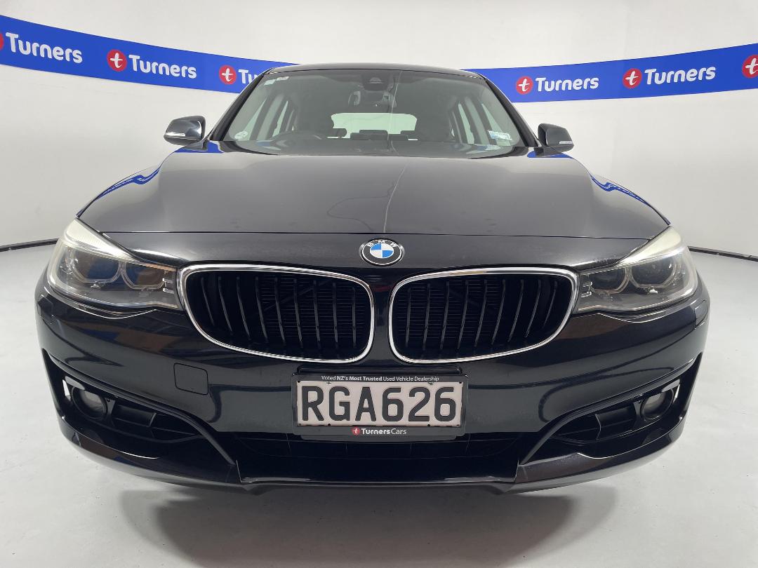 Photo '2' of BMW 320I Photo '2' of BMW 320I