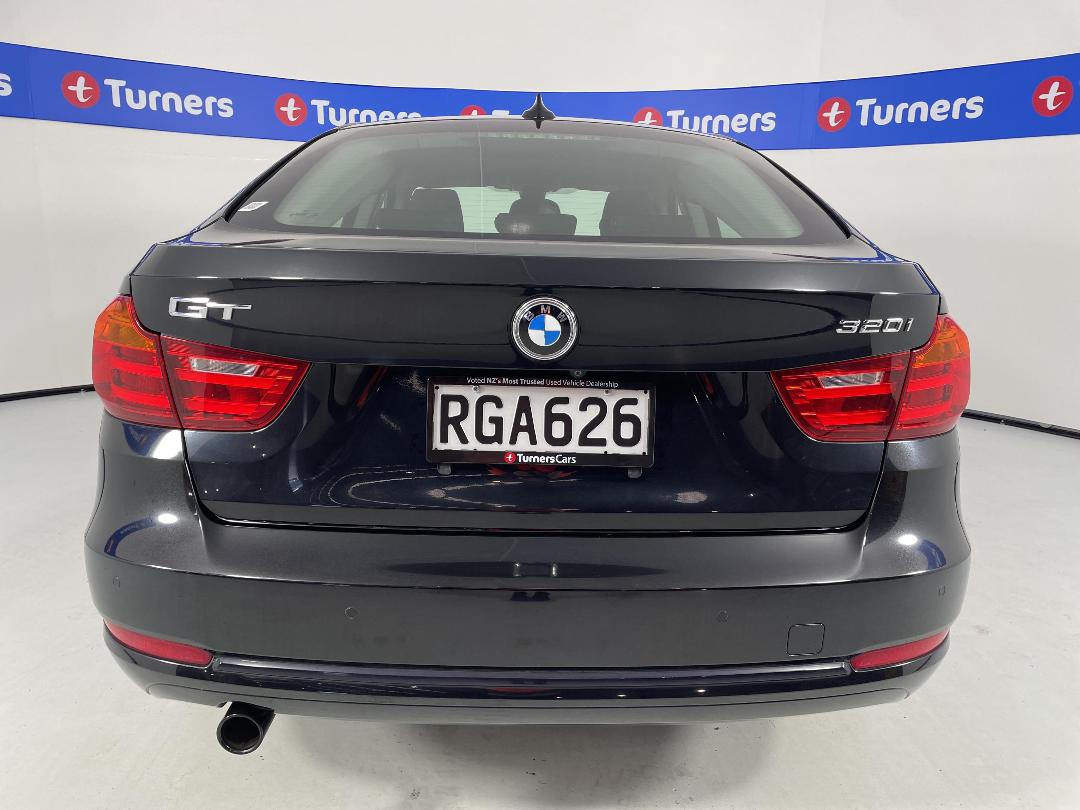 Photo '6' of BMW 320I Photo '6' of BMW 320I