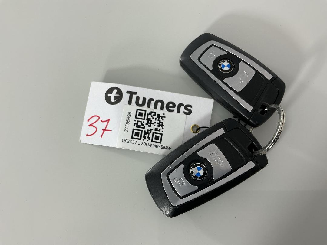 Photo '22' of BMW 320I