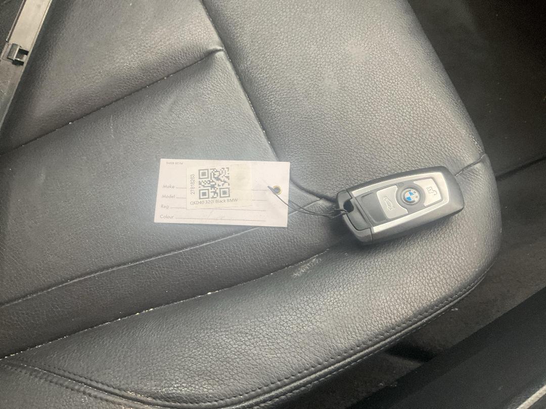 Photo '17' of BMW 320I