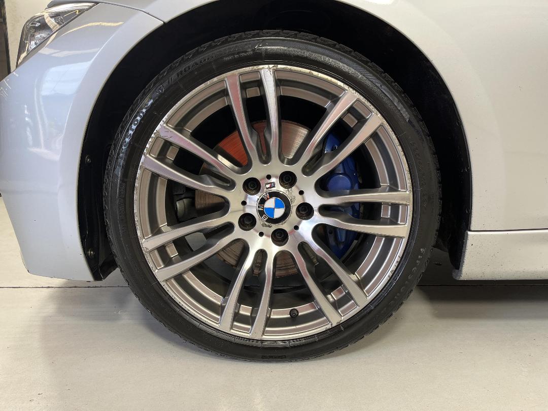 Photo '10' of BMW 320I