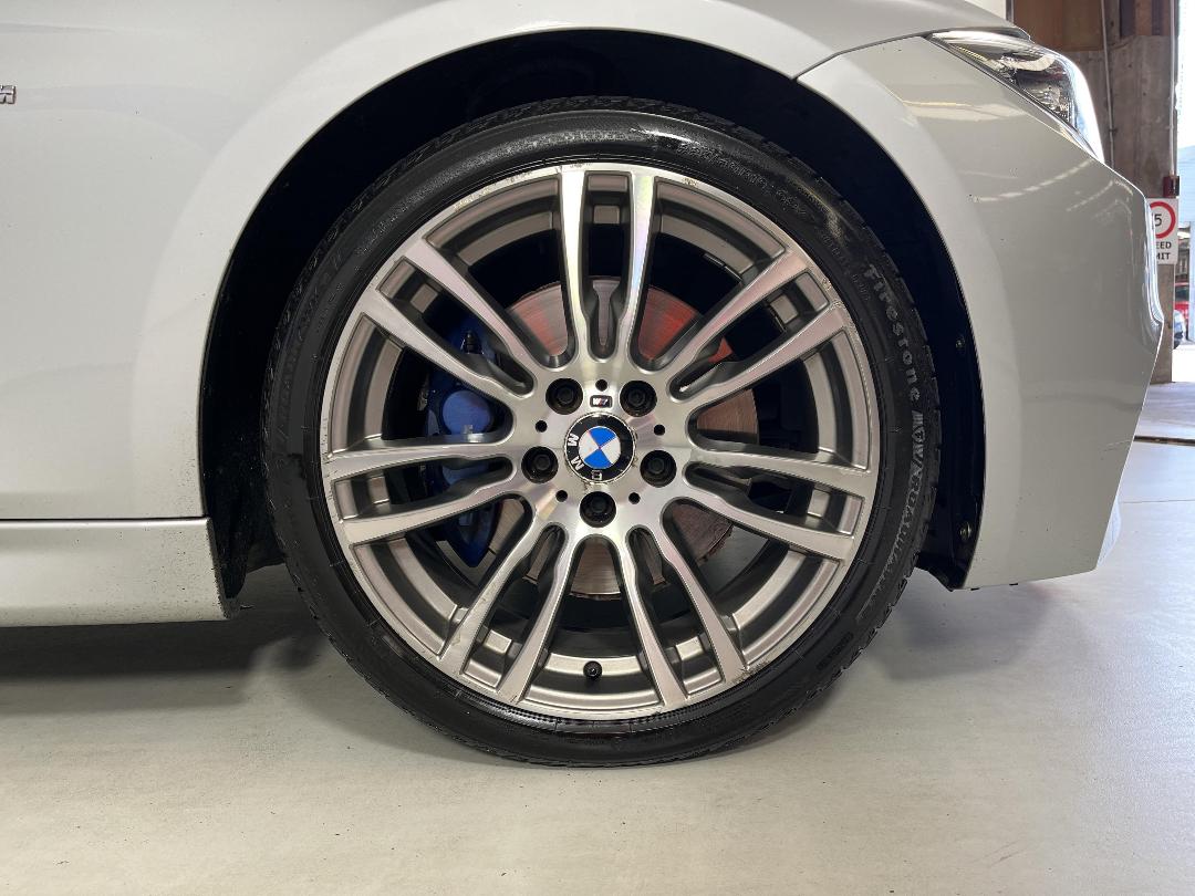 Photo '9' of BMW 320I